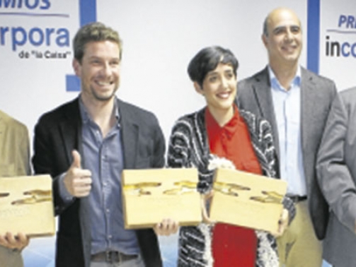 Adiex recibe el premio Incorpora